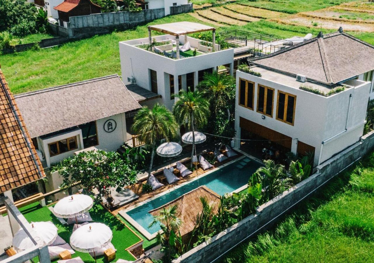 Nyaman Hostel Canggu Exterior foto